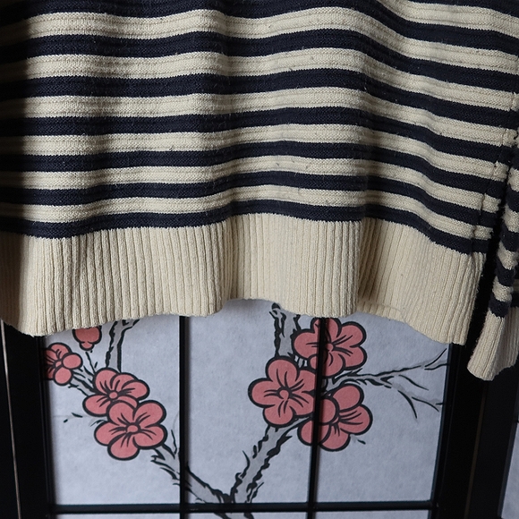 Madewell Striped Cream Blue Button Back Crew Neck Sweater Size Small - Picture 4 of 12